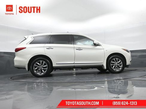 Used 2015 INFINITI QX60 AWD w/ Premium Plus Package image 40