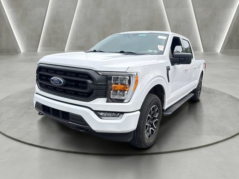 Used 2021 Ford F150 XLT w/ Equipment Group 302A High AWD/4WD image 3