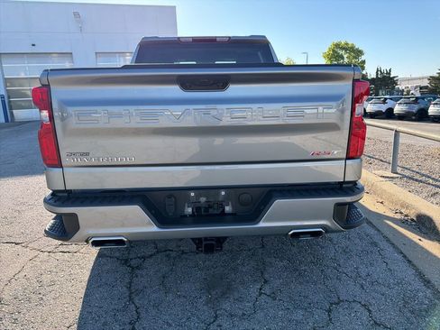 Used 2024 Chevrolet Silverado 1500 RST AWD/4WD image 3