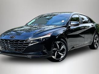 Used 2023 Hyundai Elantra SEL w/ Convenience Package FWD video 1