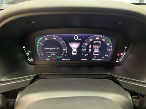 Used 2024 Honda Accord Sport image 14