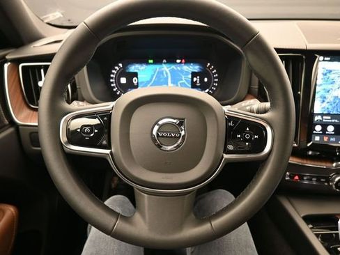 Used 2023 Volvo XC60 B6 Ultimate w/ Protection Package Premier AWD/4WD image 25