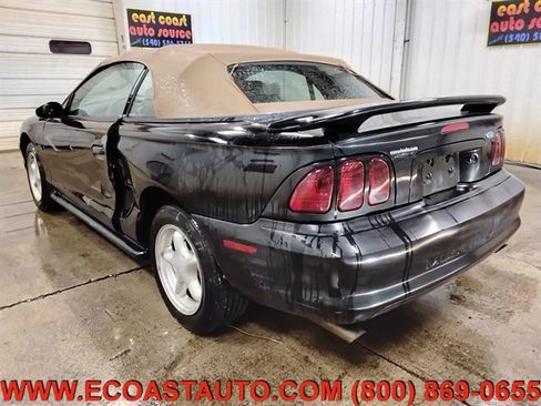 Used 1996 Ford Mustang GT RWD image 6