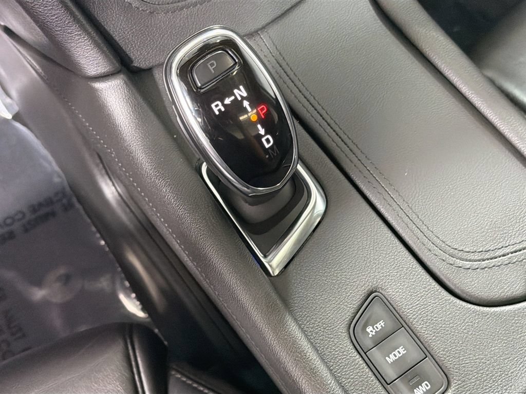 Used 2019 Cadillac XT5 Premium Luxury w/ Driver Assist Package AWD/4WD image 18