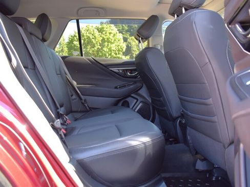 Used 2024 Subaru Outback Touring AWD/4WD image 29
