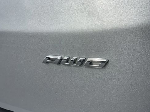 Certified 2023 Ford Edge SEL AWD/4WD image 9