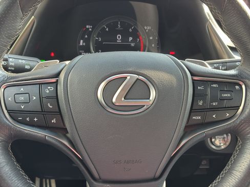 Used 2019 Lexus ES 350 F Sport w/ Accessory Package FWD image 18