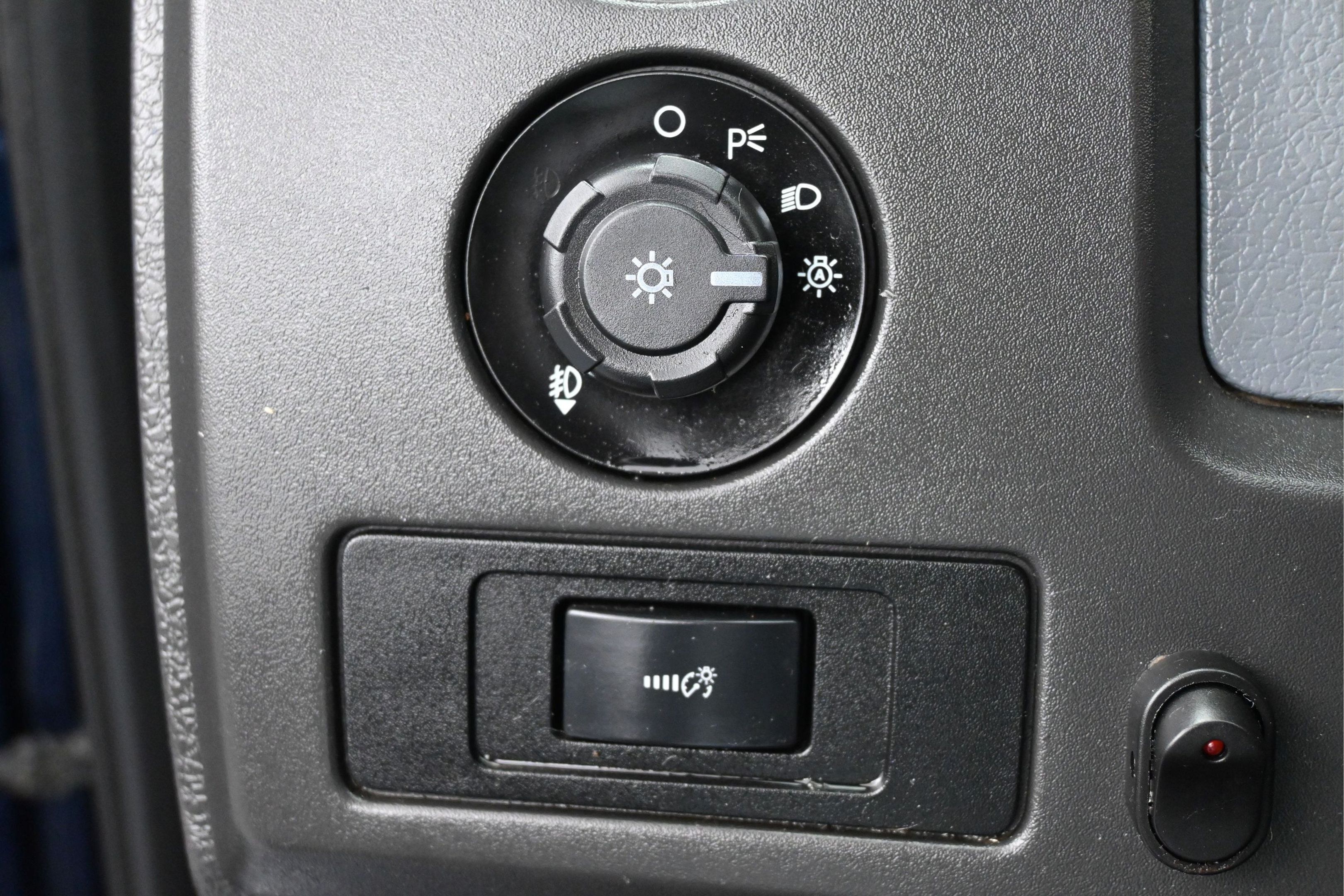 Used 2014 Ford F150 XLT w/ Equipment Group 302A Luxury RWD image 21