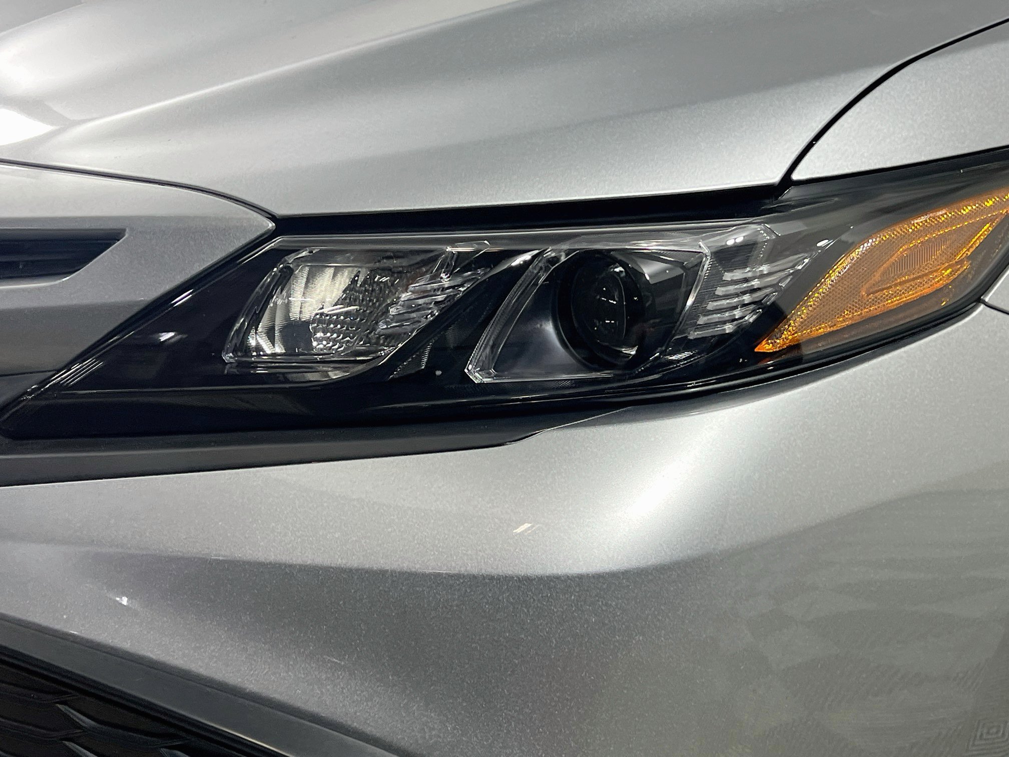 Used 2024 Toyota Camry SE FWD image 12