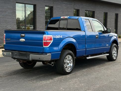 Used 2011 Ford F150 XLT w/ XLT Chrome Pkg image 2
