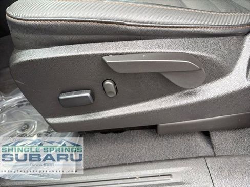 Used 2022 GMC Canyon AT4 image 39