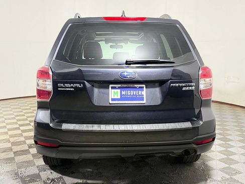 Used 2016 Subaru Forester 2.5i Premium AWD/4WD image 5