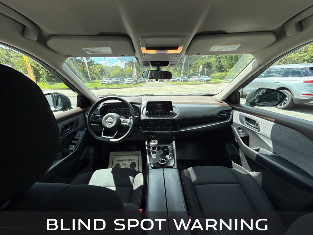 Used 2023 Nissan Rogue S AWD/4WD image 14