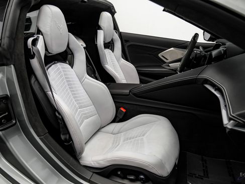 Used 2024 Chevrolet Corvette Z06 image 60