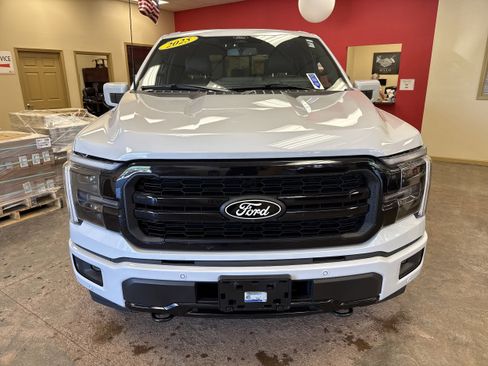 Used 2025 Ford F150 Lariat w/ Equipment Group 502A High AWD/4WD image 2
