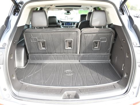 Used 2021 Buick Enclave Avenir w/ Avenir Technology Package AWD/4WD image 19