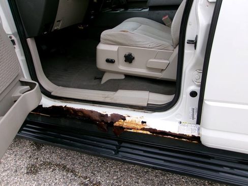 Used 2008 Ford Expedition EL XLT AWD/4WD image 9