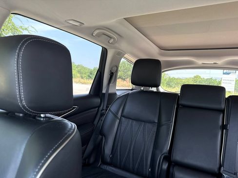 Used 2016 INFINITI QX60 FWD w/ Deluxe Technology Package image 7