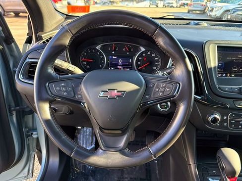 Used 2022 Chevrolet Equinox RS image 21