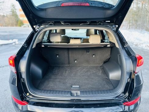 Used 2016 Hyundai Tucson Limited w/ Option Group 03 image 21