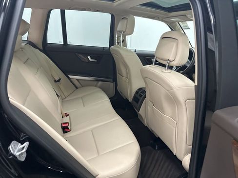 Used 2013 Mercedes-Benz GLK 350 2WD image 17