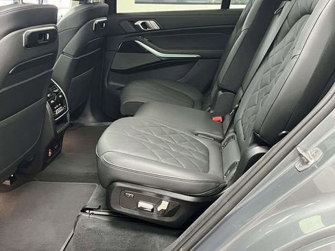 Used 2025 BMW X7 xDrive40i w/ Premium Package AWD/4WD image 20