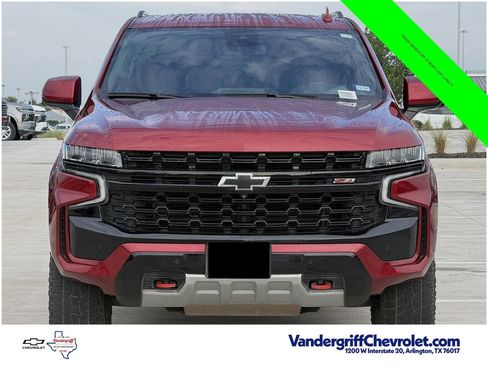 Used 2023 Chevrolet Tahoe Z71 w/ Luxury Package AWD/4WD image 6