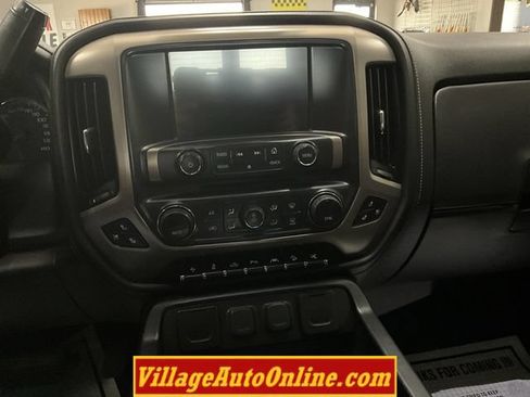 Used 2018 GMC Sierra 1500 Denali w/ Denali Ultimate Package AWD/4WD image 18