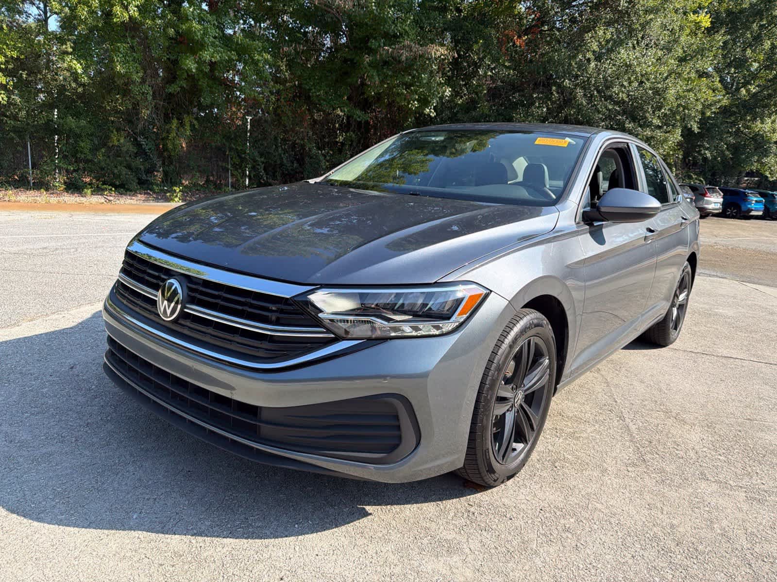Used 2024 Volkswagen Jetta SE w/ Black Wheel Package FWD image 1