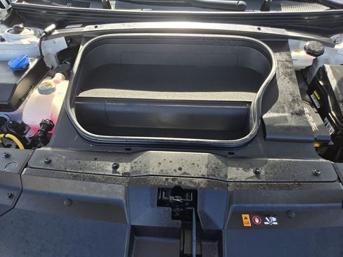 Used 2025 Hyundai Ioniq 6 SEL RWD image 19
