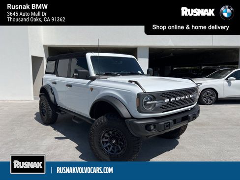 Used 2022 Ford Bronco Badlands image 1