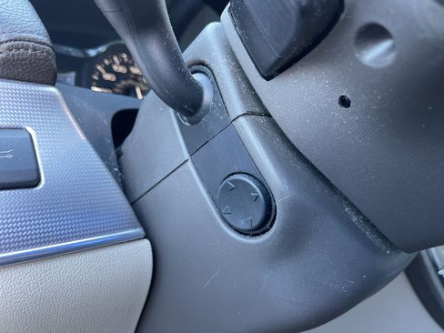 Used 2015 Lincoln MKX AWD w/ Equipment Group 102A image 23