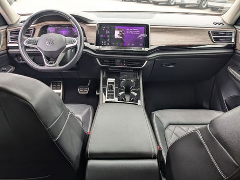 Used 2024 Volkswagen Atlas SEL Premium R-Line AWD/4WD image 28