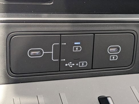 Used 2024 Hyundai Santa Fe Calligraphy image 20