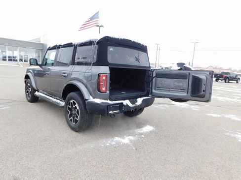 Used 2022 Ford Bronco Outer Banks image 21