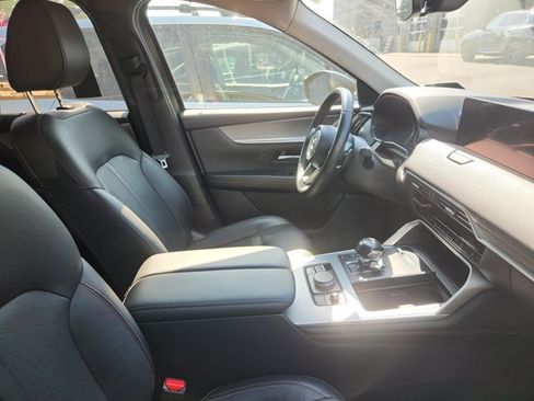 Used 2025 MAZDA CX-90 3.3 Turbo w/ Preferred Package AWD/4WD image 6