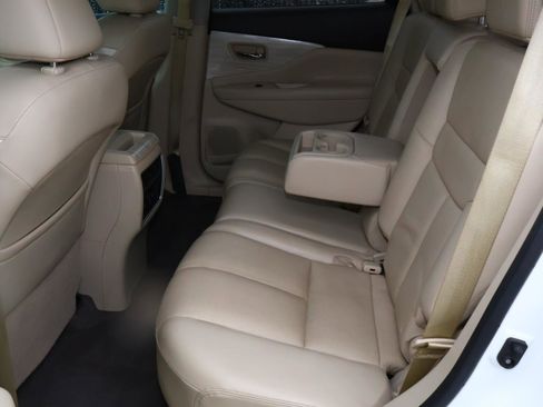 Used 2016 Nissan Murano Platinum w/ Platinum Technology Package image 21