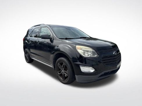 Used 2017 Chevrolet Equinox LT w/ Midnight Edition FWD image 2
