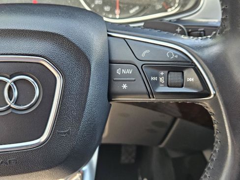 Used 2018 Audi Q7 2.0T Premium Plus w/ Premium Plus Package AWD/4WD image 19