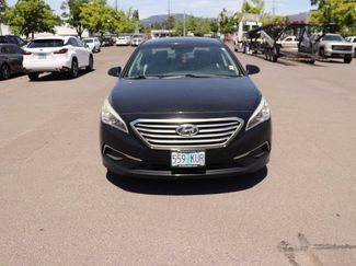 Used 2017 Hyundai Sonata SE FWD video 2