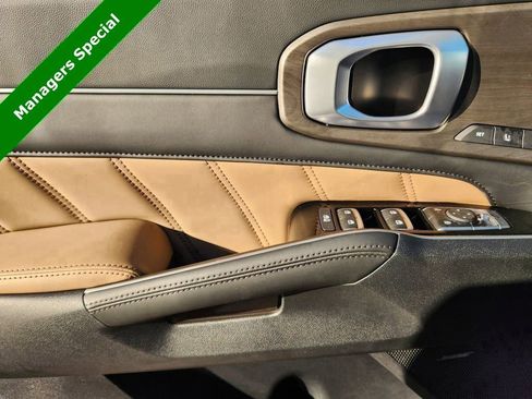 New 2026 Kia Sorento SX Prestige w/ Olive Brown Leather Package AWD/4WD image 17
