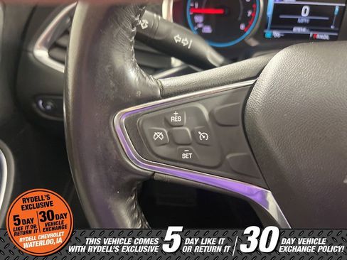 Used 2018 Chevrolet Malibu LT FWD image 29