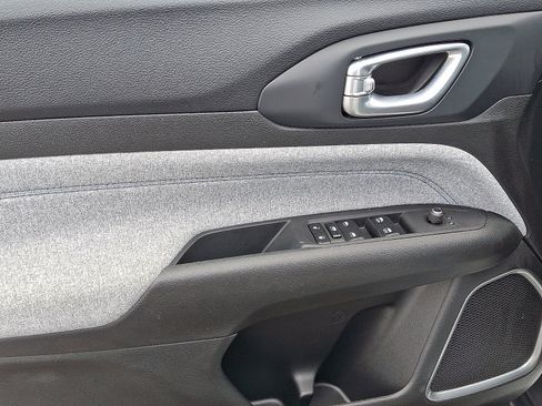 Certified 2023 Jeep Compass Latitude w/ Convenience Group image 12