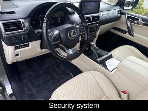 Used 2023 Lexus GX 460 Luxury w/ Accessory Package AWD/4WD image 22