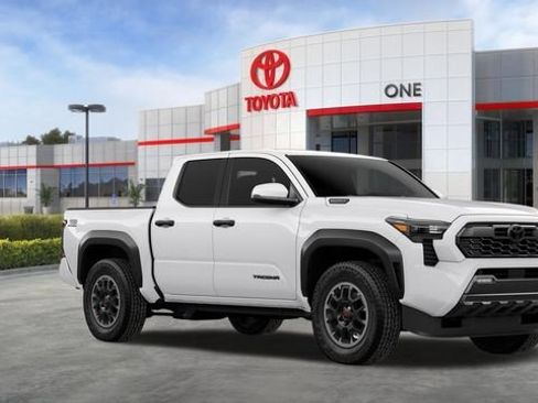New 2026 Toyota Tacoma TRD Off-Road AWD/4WD image 18