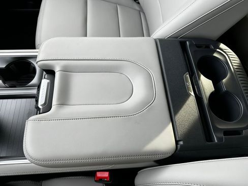 New 2026 Ford Expedition Active image 79