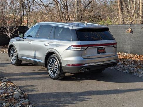 Used 2020 Lincoln Aviator Reserve w/ Equipment Group 201A image 3