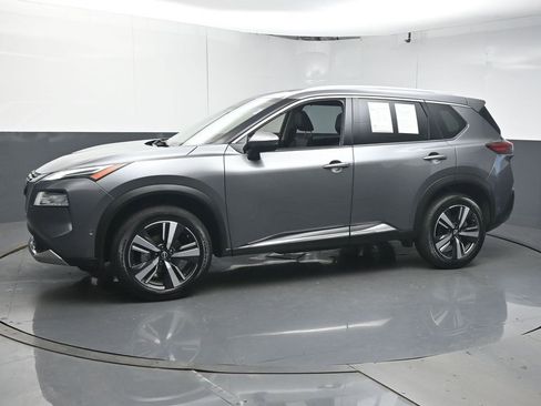 Used 2023 Nissan Rogue Platinum w/ Platinum Premium Package image 4