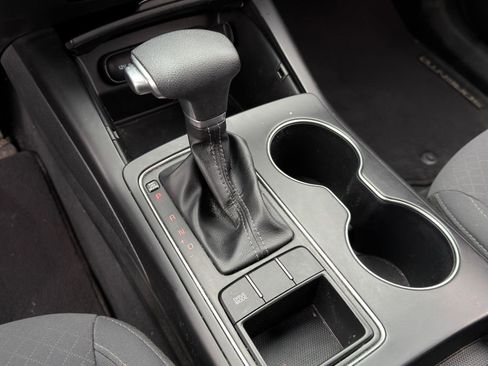 Used 2019 Kia Sorento LX image 21