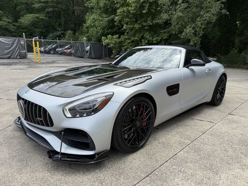 Used 2018 Mercedes-Benz AMG GT C image 1
